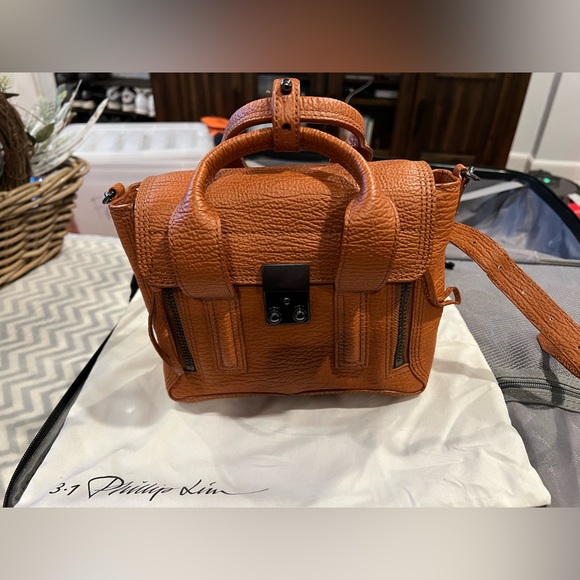 3.1 Phillip Lin Pashli Mini Satchel Leather Brown - Picture 1 of 9